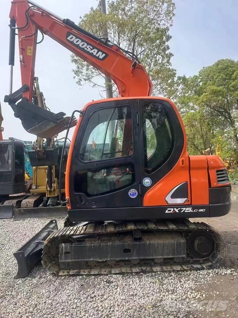 Doosan DX 75LC-9 C Εκσκαφάκι (διαβολάκι) < 7t