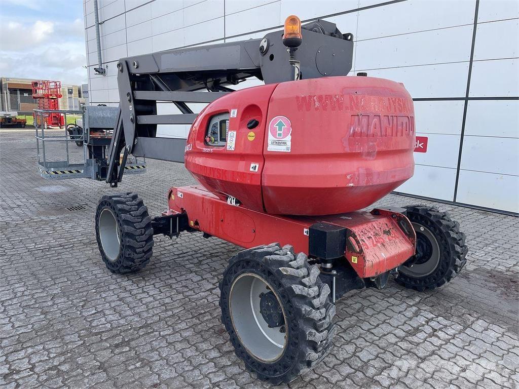 Manitou 160ATJ RC Ανυψωτήρες με αρθρωτό βραχίονα
