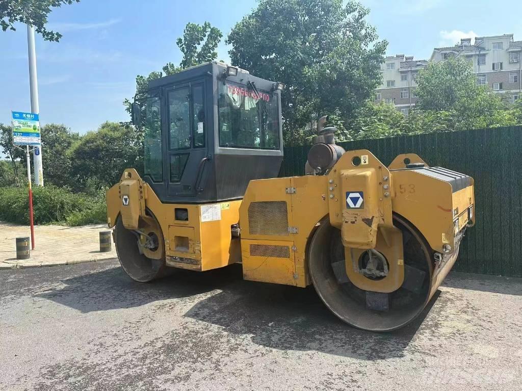 XCMG XD 82 Κύλινδροι συμπίεσης εδάφους