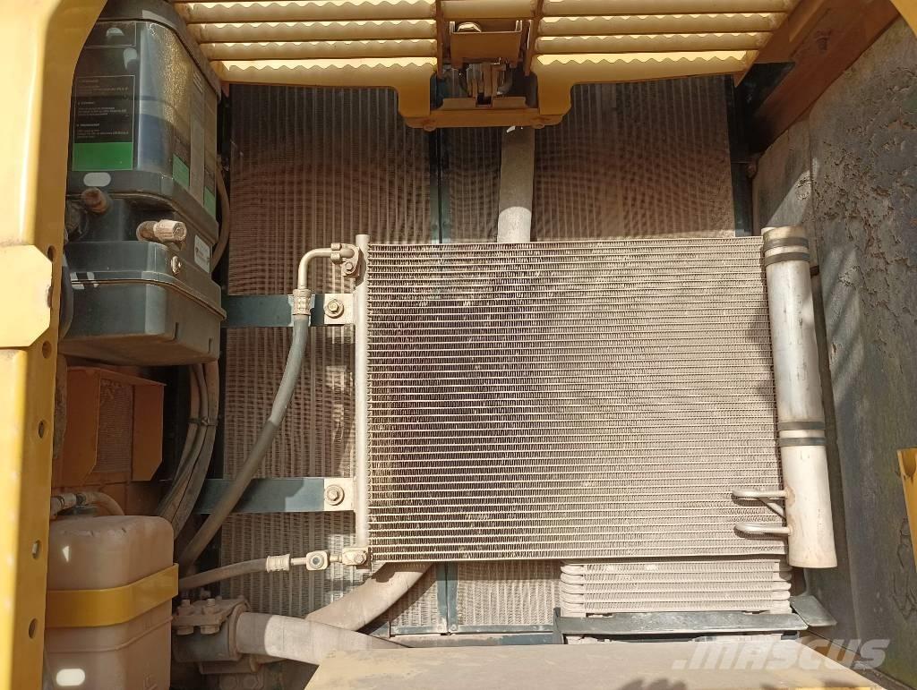 Komatsu PC 210 LC-8 Εκσκαφείς με ερπύστριες