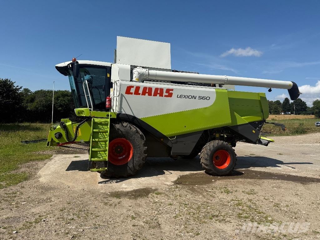 CLAAS Lexion 560 Θεριζοαλωνιστικές μηχανές