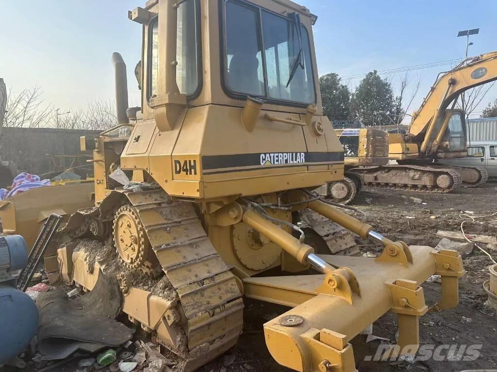 CAT D4H Μπουλντόζες με ερπύστριες