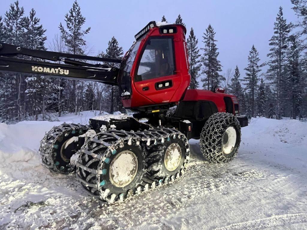 Komatsu 901 Θεριζοαλωνιστικές μηχανές