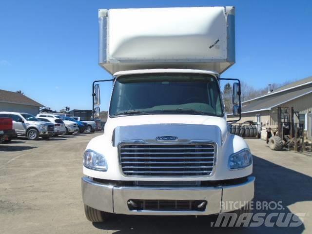 Freightliner M2 106 Ρυμούλκες κλούβα