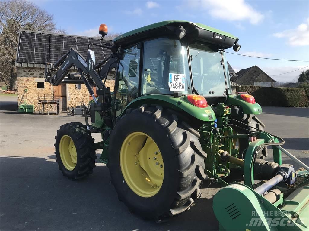 John Deere 5075 E Τρακτέρ