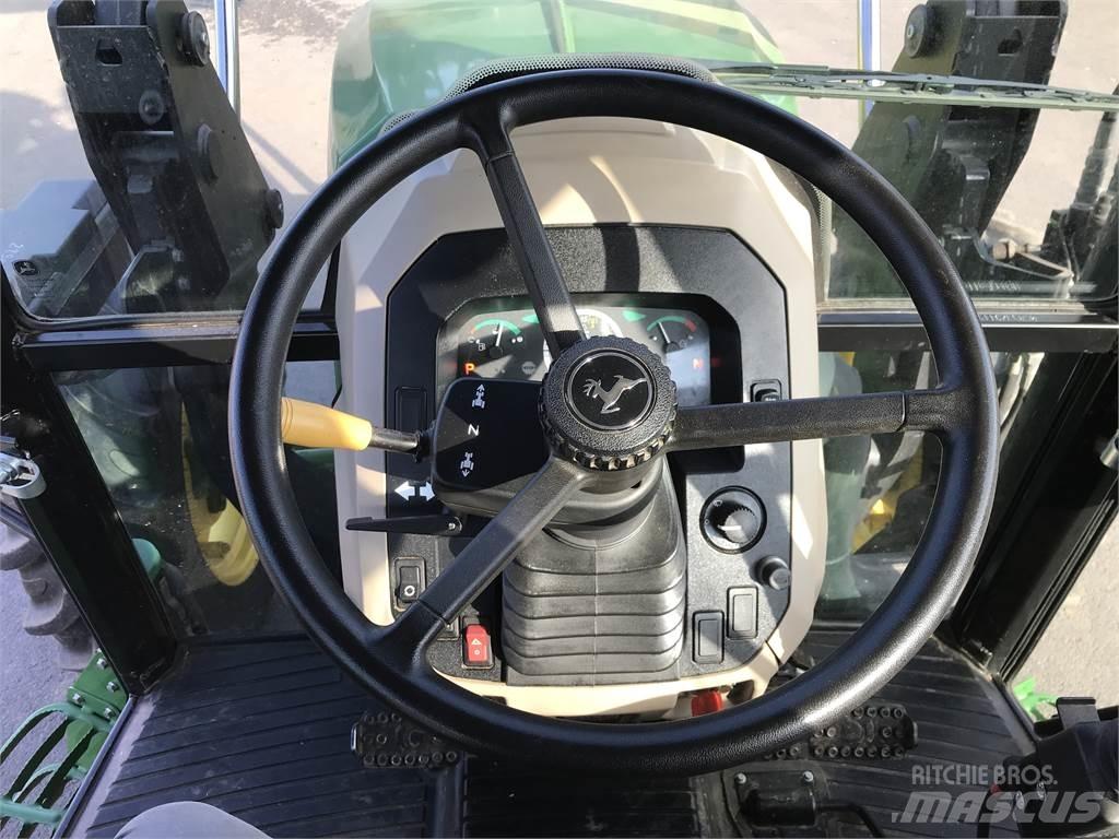 John Deere 5075 E Τρακτέρ