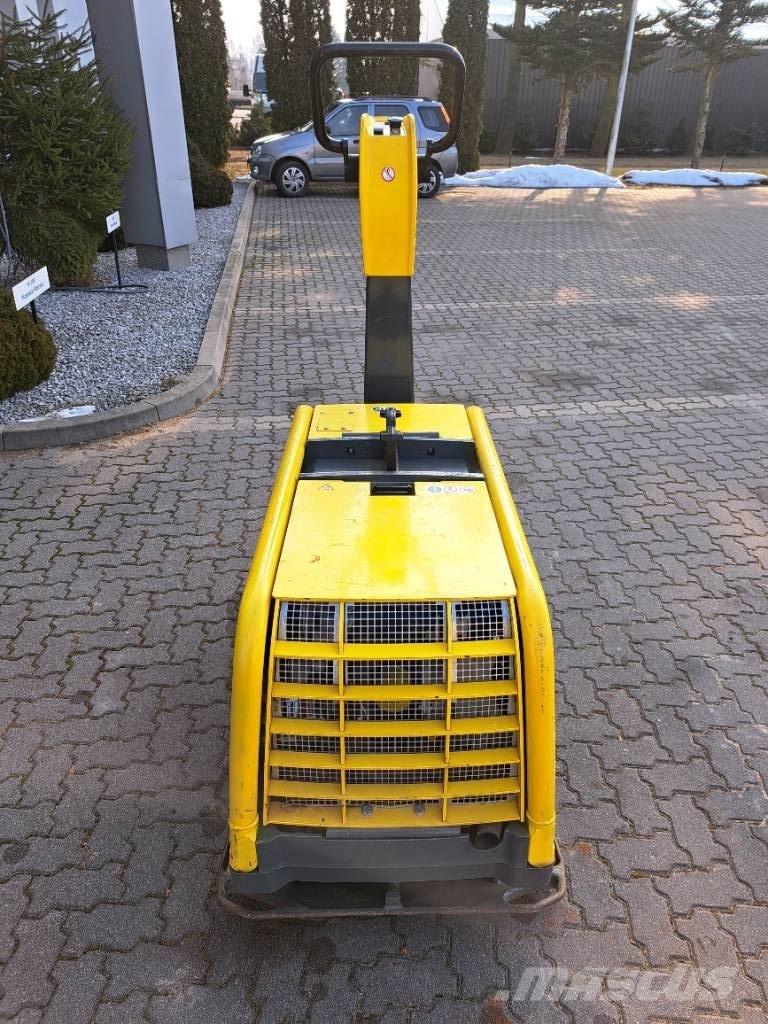 Wacker Neuson DPU 80 Επίπεδοι κόπανοι