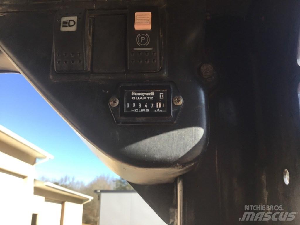 Takeuchi TS60V Φορτωτάκια