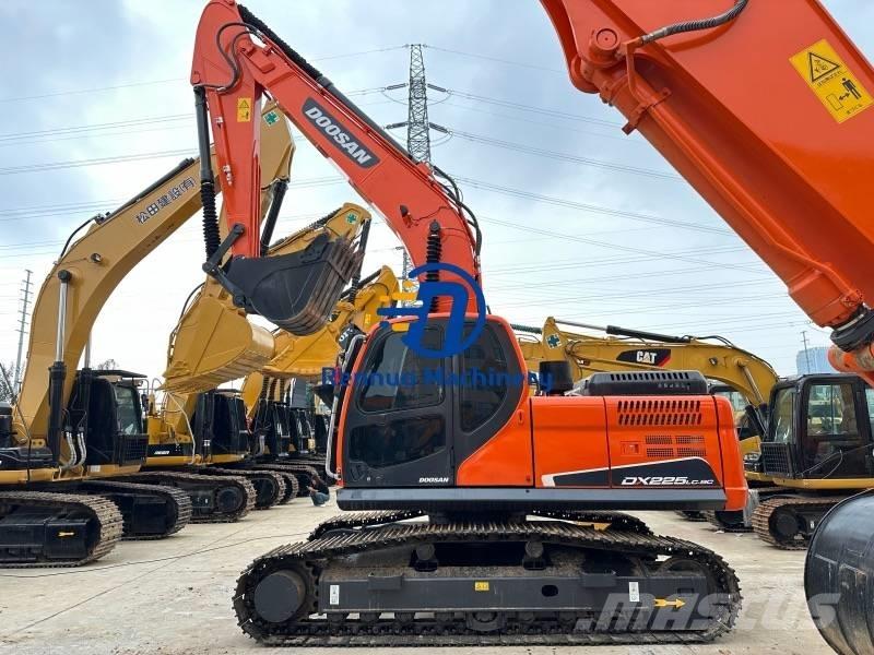 Doosan DX 225 LC-9C Εκσκαφείς με ερπύστριες