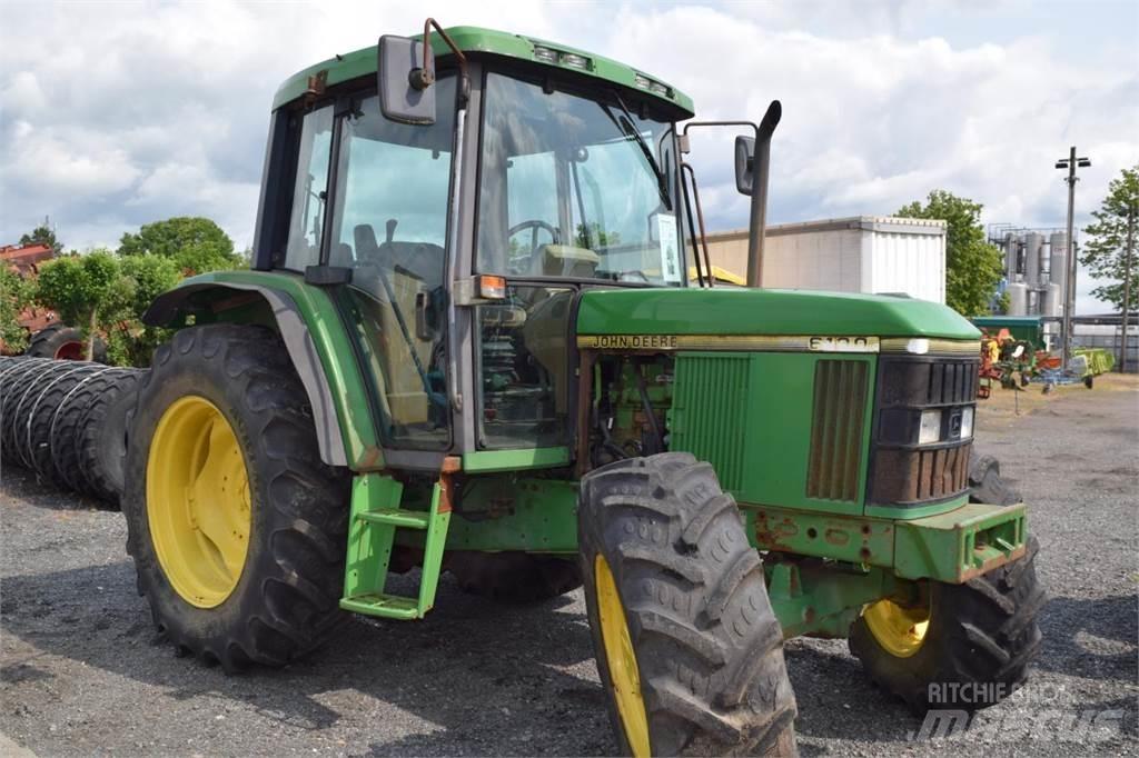 John Deere 6100 Τρακτέρ