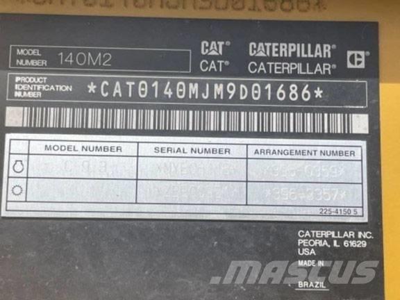CAT 140 M 2 Γκρέιντερς