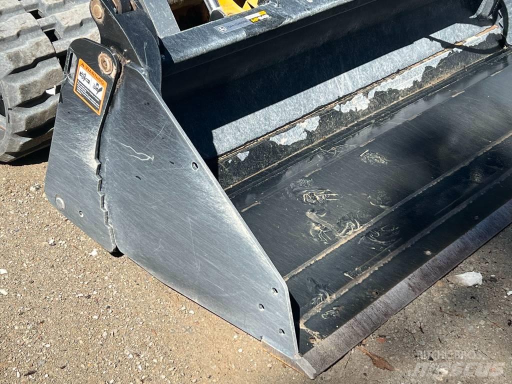 John Deere 333G Φορτωτάκια