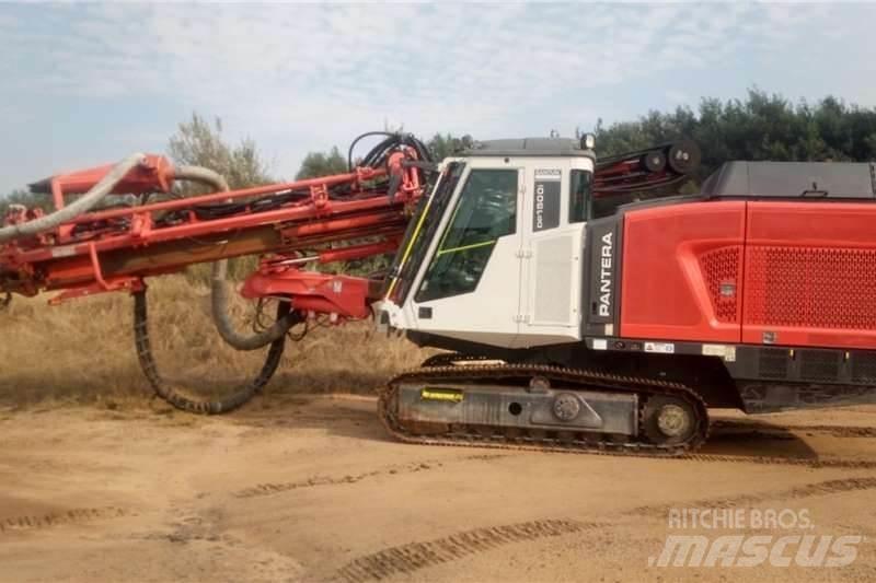 Sandvik DP1500i Εξοπλισμός επιφανειακών γεωτρήσεων