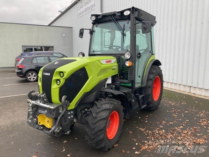 CLAAS NEXOS 240 M Τρακτέρ