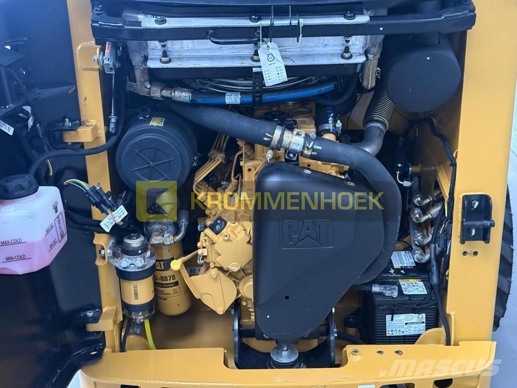 CAT 216 B3 Φορτωτάκια