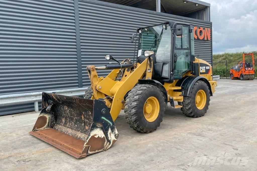 CAT 908M Φορτωτές με λάστιχα (Τροχοφόροι)