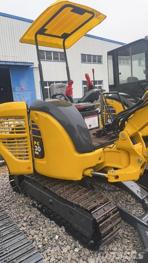 Komatsu PC 30 Εκσκαφείς με ερπύστριες