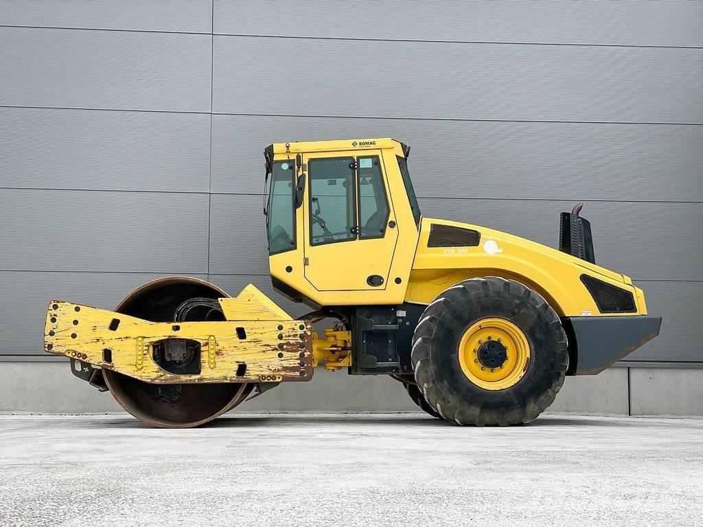 Bomag BW 216 DH-4i Οδοστρωτήρες μονού κυλίνδρου