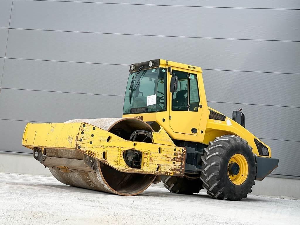 Bomag BW 216 DH-4i Οδοστρωτήρες μονού κυλίνδρου