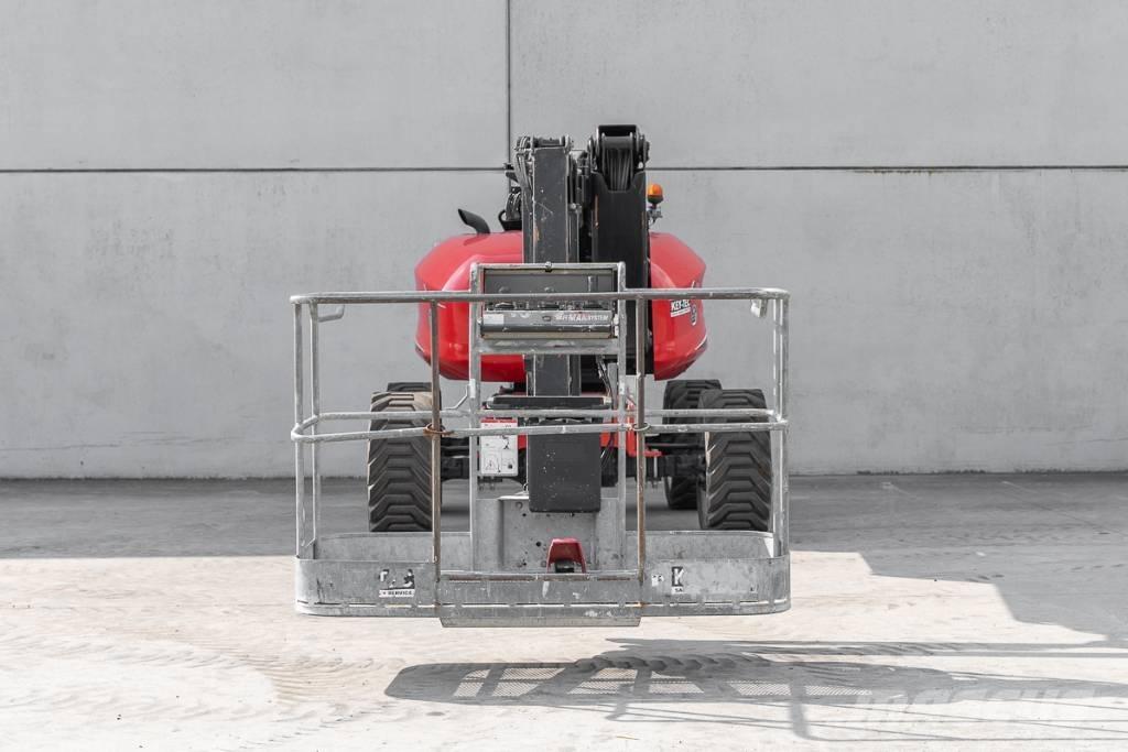 Manitou 180 ATJ RC Ανυψωτήρες με αρθρωτό βραχίονα