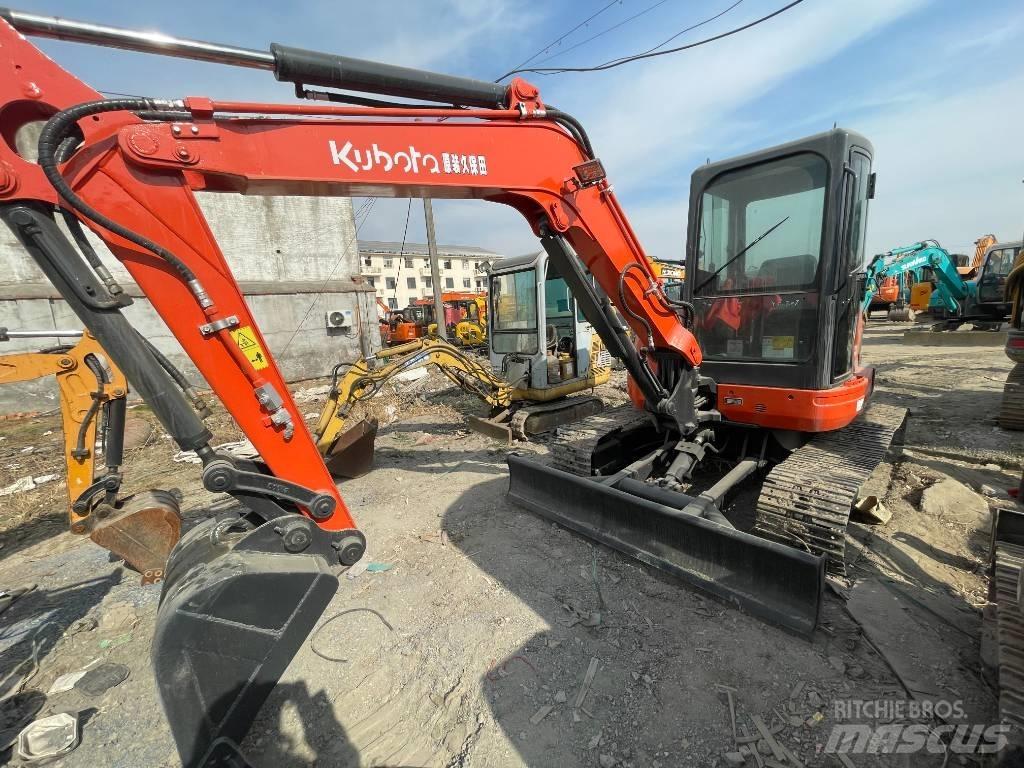 Kubota U35 Εκσκαφάκι (διαβολάκι) < 7t