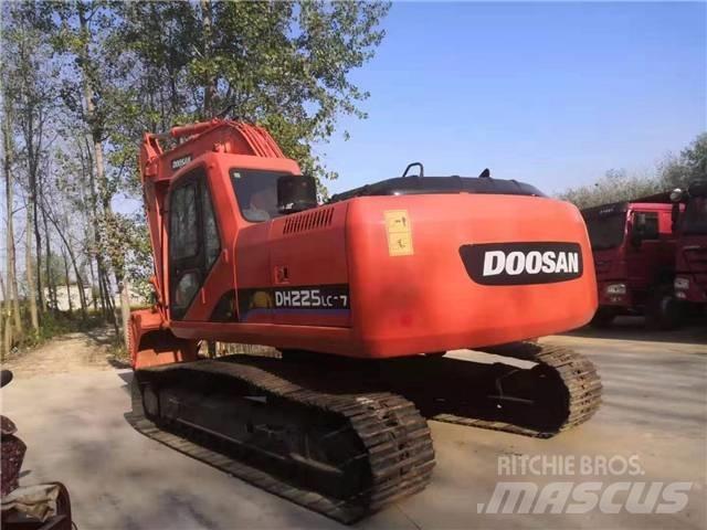 Doosan DH225 Εκσκαφείς με ερπύστριες