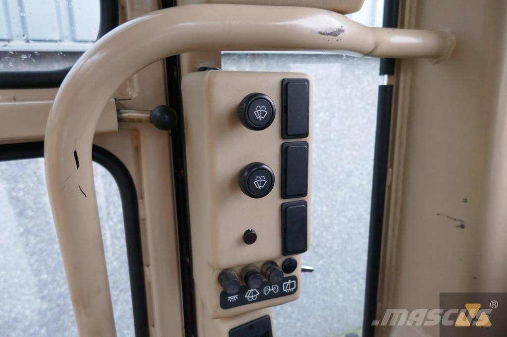 CAT 140H Ex-army Γκρέιντερς