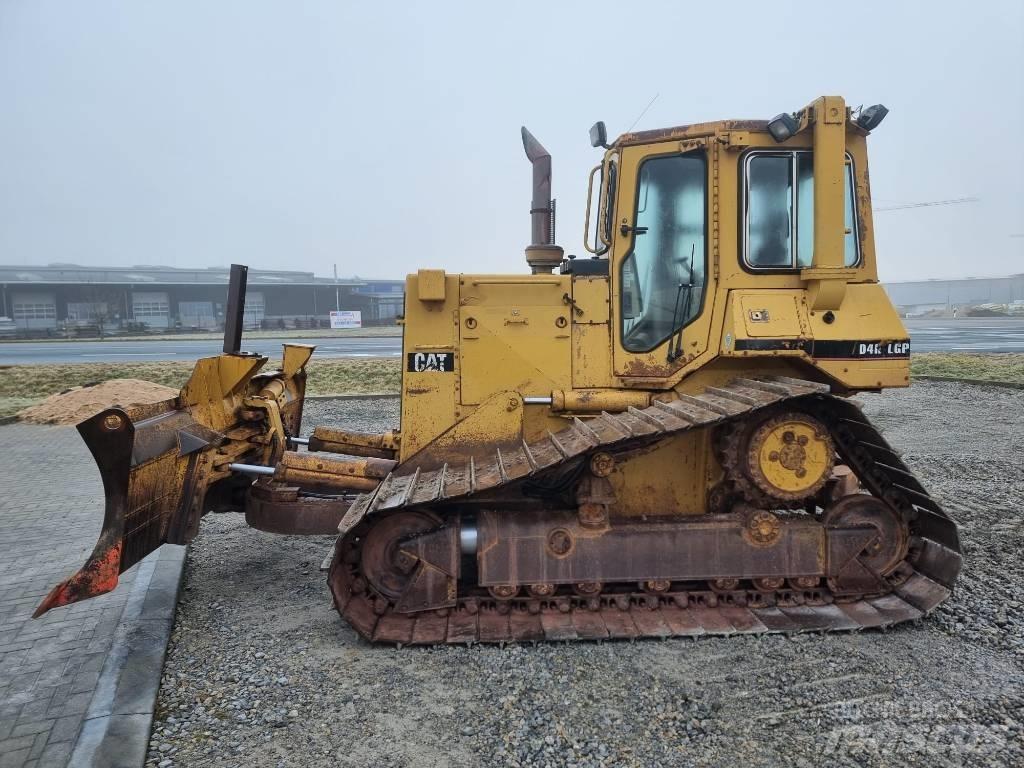 CAT D 4 H Μπουλντόζες με ερπύστριες