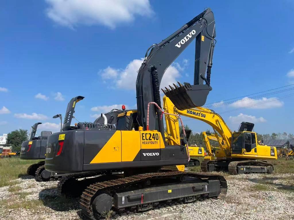 Volvo EC 240 Εκσκαφείς με ερπύστριες
