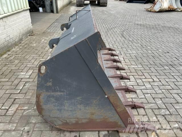 Volvo Shovel bak Κουβάδες