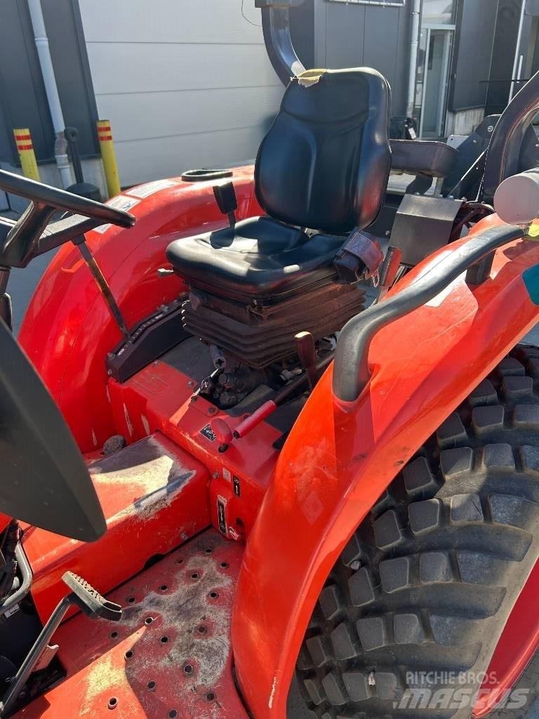 Kubota L1-382 HST Τρακτέρ μικρών διαστάσεων