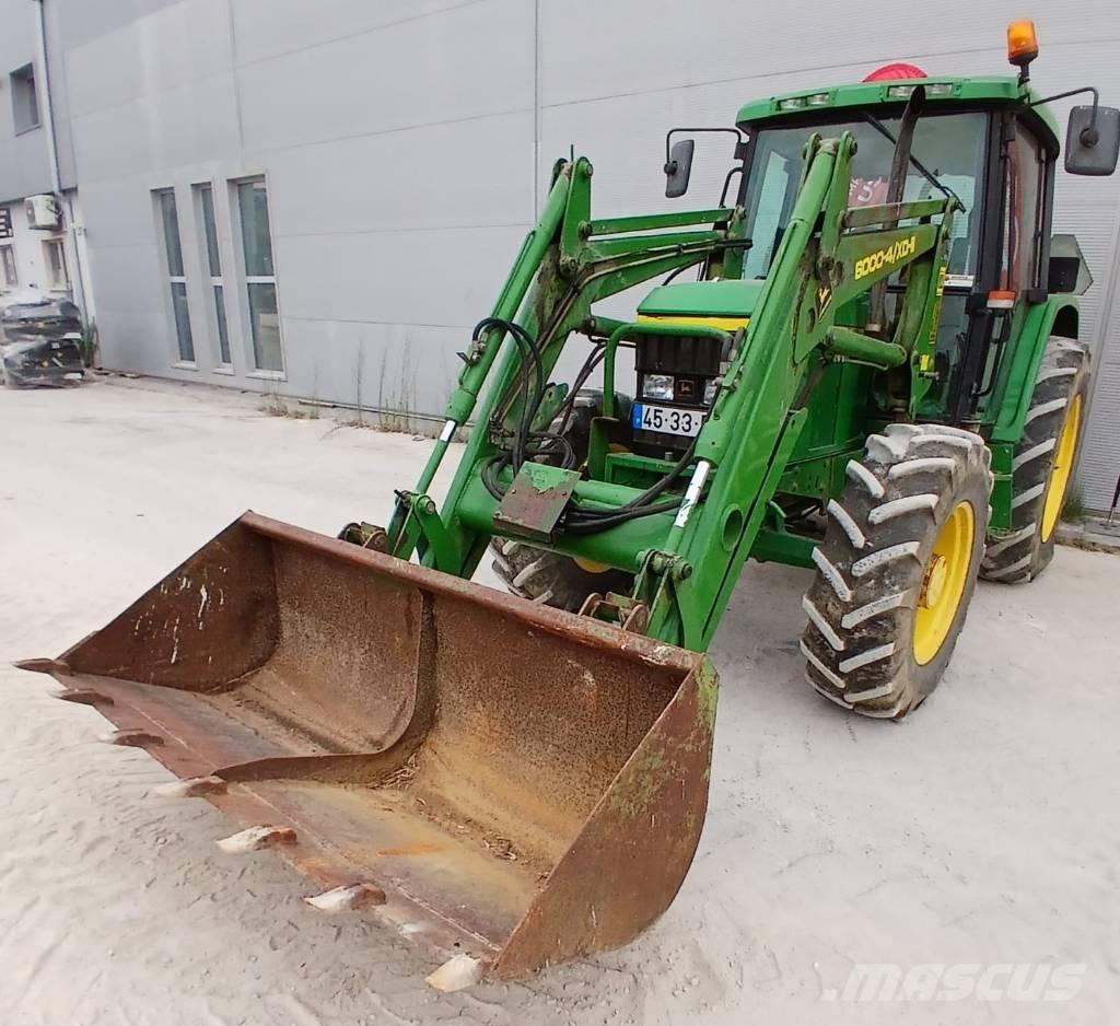 John Deere 6110 Τρακτέρ