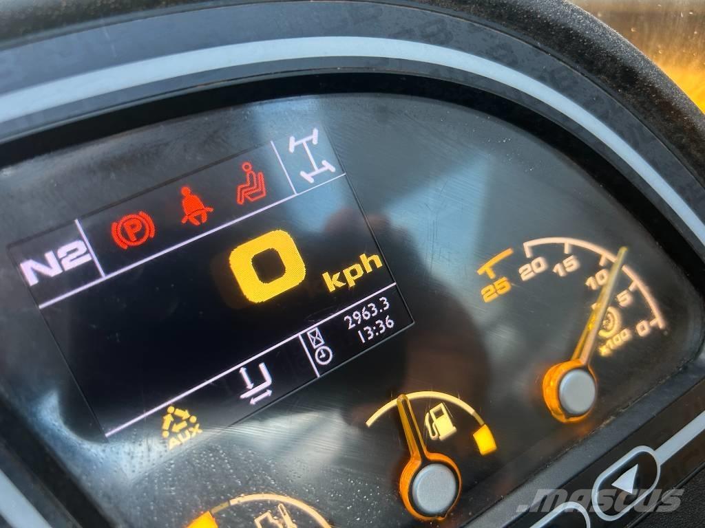 JCB 540-140 Hi Viz Τηλεσκοπικοί ανυψωτές