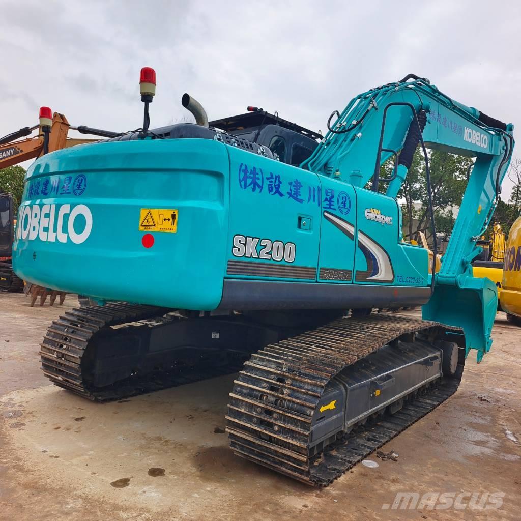 Kobelco SK 200 Εκσκαφείς με ερπύστριες