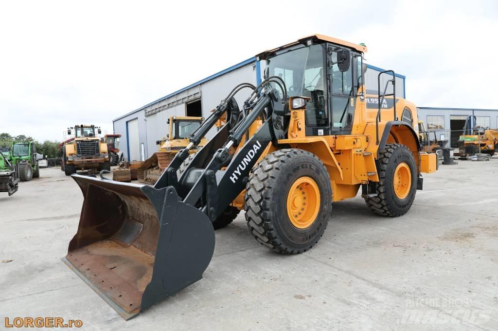 Hyundai HL 955 A Φορτωτές με λάστιχα (Τροχοφόροι)
