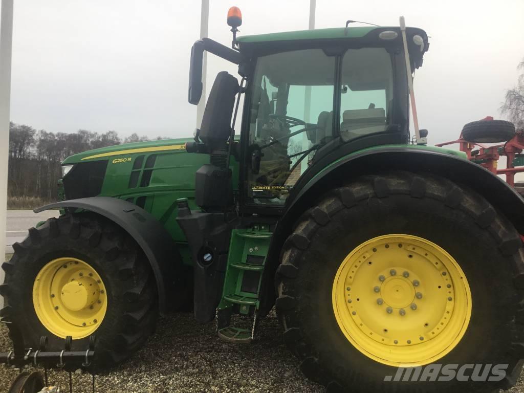 John Deere 6250R Τρακτέρ