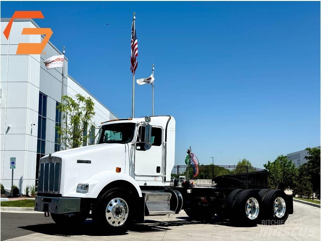Kenworth T800 Τράκτορες