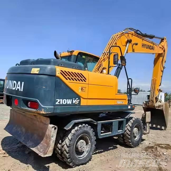Hyundai 210WVS Εκσκαφείς με τροχούς - λάστιχα
