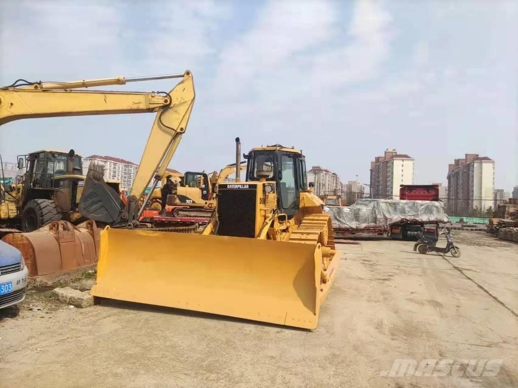 CAT D 6 M Μπουλντόζες με ερπύστριες