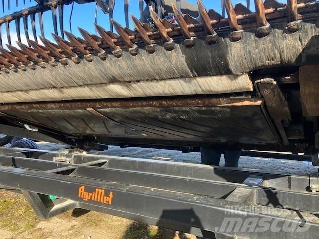 MacDon FD135 Κεφαλές θεριζοαλωνιστικών μηχανών
