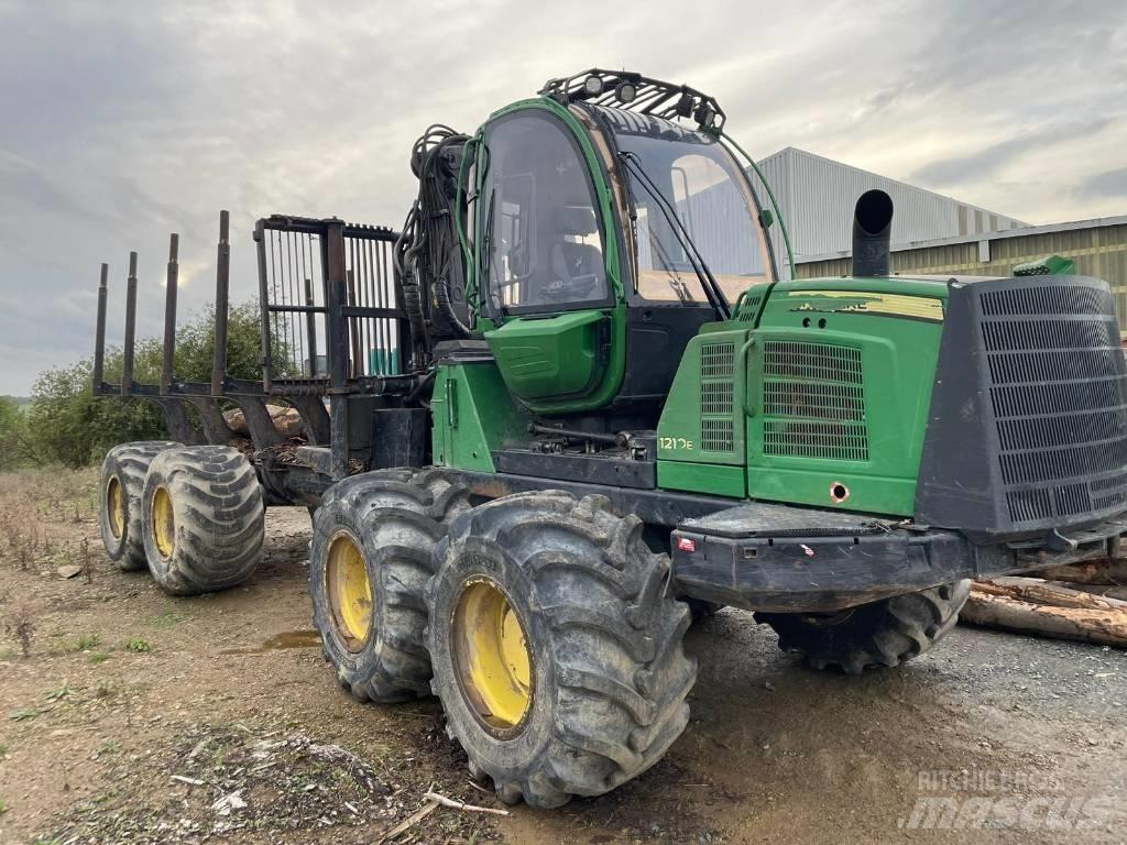 John Deere 1210 E Μεταφορείς ξυλείας