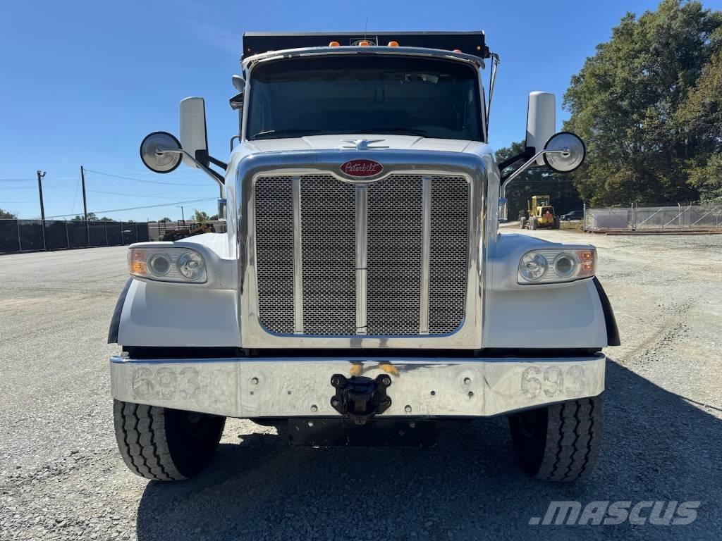 Peterbilt 567 Φορτηγά Ανατροπή