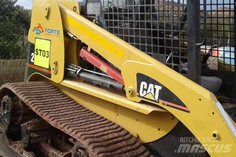 CAT Bobcat Άλλα Φορτηγά