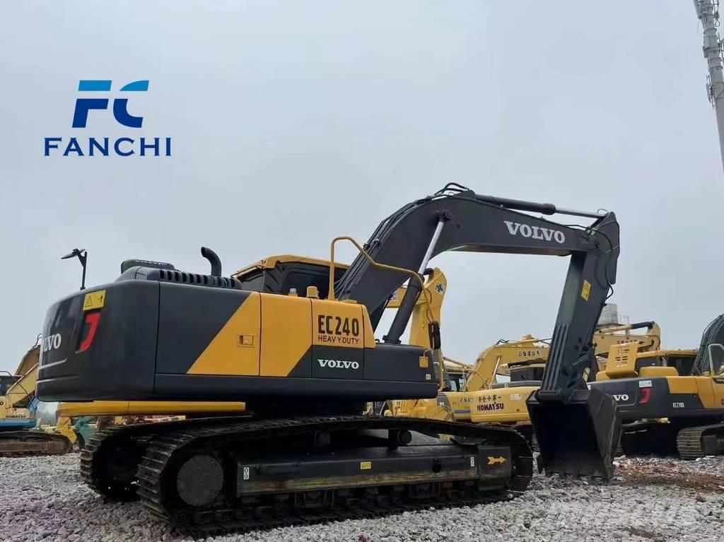 Volvo EC 240 Εκσκαφείς με ερπύστριες
