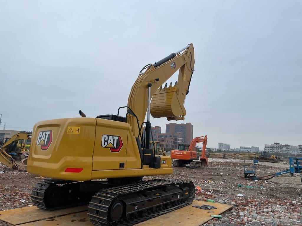 CAT 323GC Εκσκαφείς με ερπύστριες