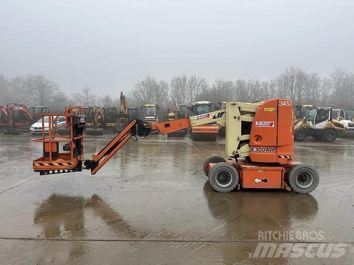 JLG E300AJP Άλλοι ανυψωτήρες και πλατφόρμες