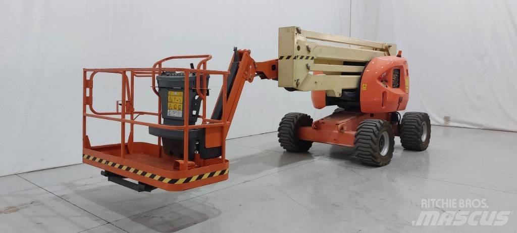 JLG 450 AJ Ανυψωτήρες με αρθρωτό βραχίονα