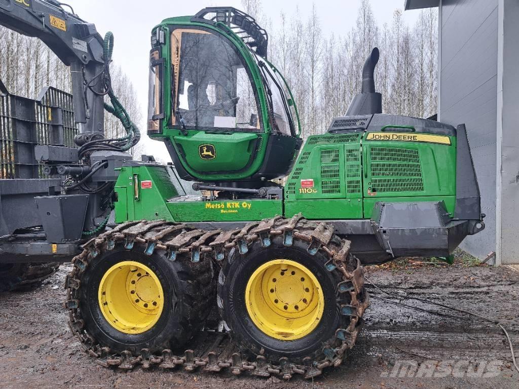 John Deere 1110 G Μεταφορείς ξυλείας