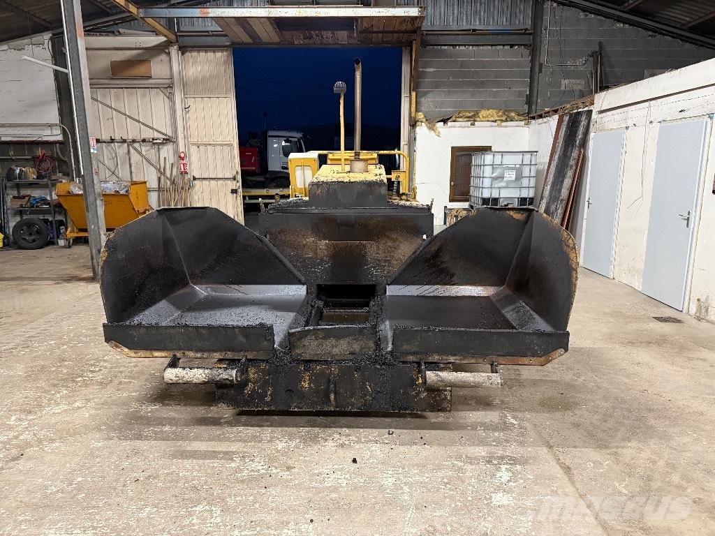 CAT BB 621 E Επίστρωση ασφάλτου