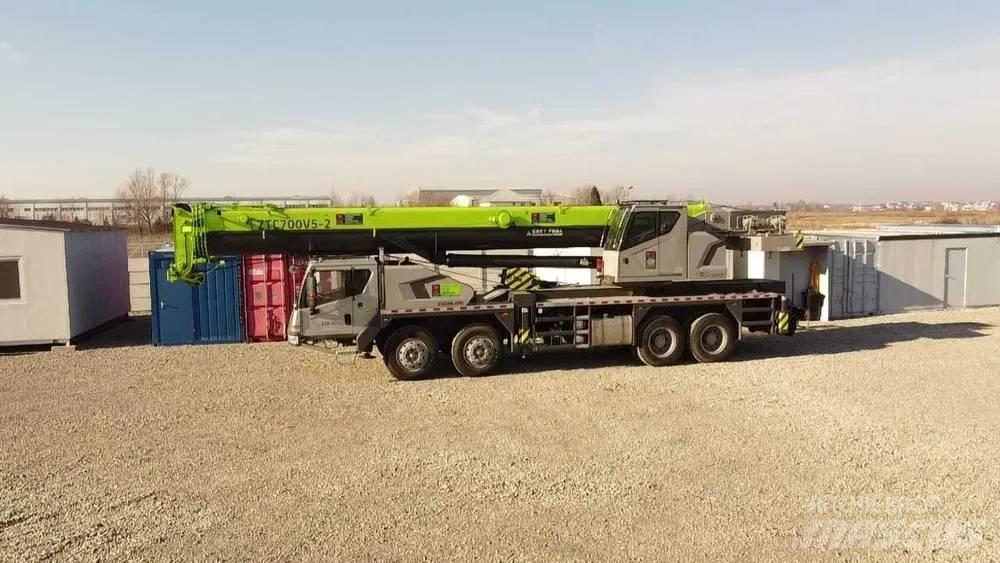 Zoomlion ZTC700V562 Γερανοί με ερπύστριες